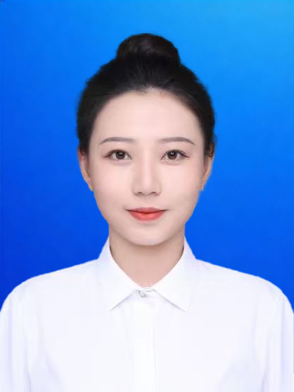 栾帆