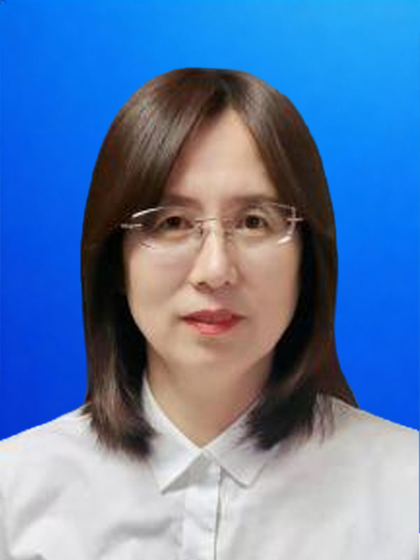 邢英